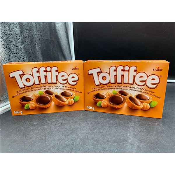 Toffifee Hazlenut in Caramel with Creamy Nougat and Chocolate (2 x 400g)