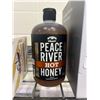 Image 1 : Peace River hot honey, chilli flavoured honey 750g