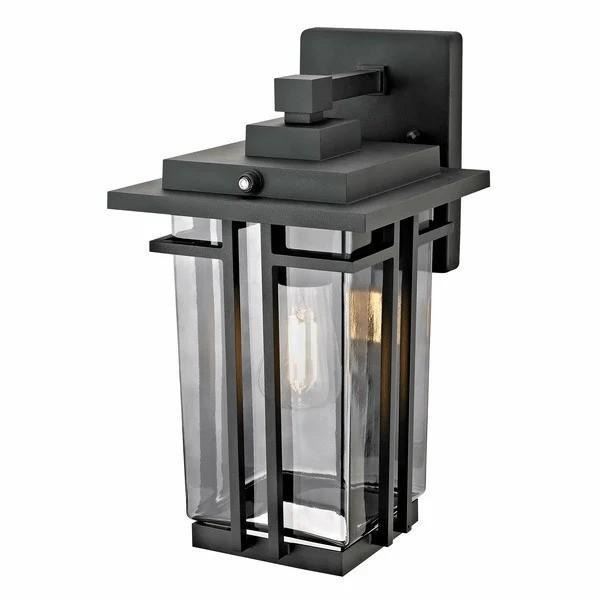 Good Earth Lighting Outdoor LED Wall Lantern