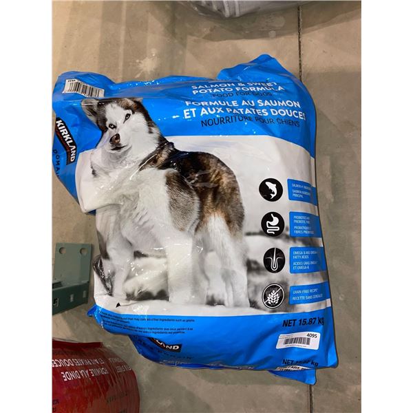Kirkland Salmon & Sweet Potato Formula Dog Food 34.9lbs