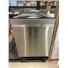 Image 2 : Samsung Built In Dishwasher w/ Auto Open Drying DW80T5040US
