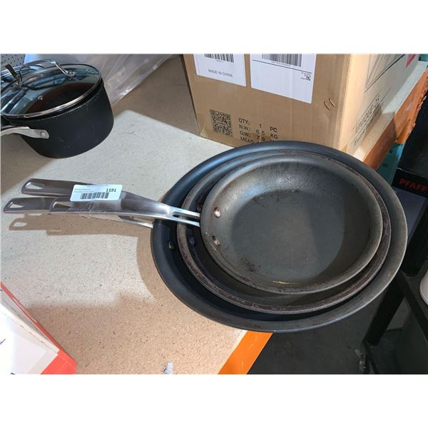 Lot of 3 Frying Pans