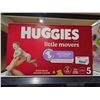 Image 1 : Huggies Little Movers Size 5 Diapers - 104 COunt