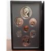 Image 3 : 1979 Canadian Specimen Set. The Silver Dollar commemorates the 300th Anniversary of Griffon, the fir