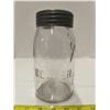 Image 1 : Beaver sealer jar - light purple tint