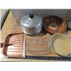 Image 2 : Kitchen relate item pans, dust pan