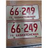 Image 2 : 5 Sask license plates 1975- 1 pair