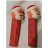 Image 2 : VINTAGE FOOTLESS 2 SANTAS PEZ DISPENSERS