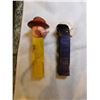 Image 2 : VINTAGE FOOTLESS SHERIFF AND SKULL PEZ DISPENSERS