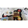 Image 1 : assortment of 45rpm records