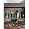 Image 3 : Tube Radio