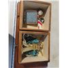 Image 4 : Jewelry box with assorted jewelry