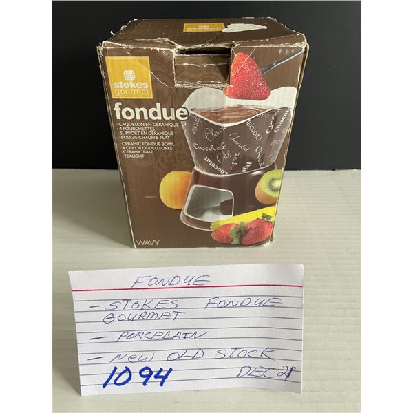 Porcelain Fondue bowl set - NOS