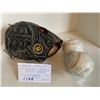 Image 1 : Wilson baseball glove & 2 Spalding soft balls