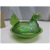 Image 2 : Green Indiana carnival glass hen on a nest