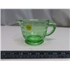 Image 1 : Depression glass measuring cup