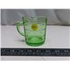 Image 1 : Depression glass measuring cup