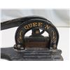 Image 4 : Vintage Queen cast iron tobacco cutter
