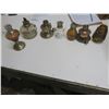 Image 1 : lot of small oil lamps