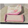 Image 3 : Doll bed & car seat