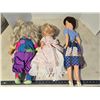 Image 3 : 3 Vintage dolls