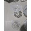 Image 4 : 3 post crystal bowl and candy jar on stand
