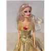Image 4 : Cinderella doll in gold dress