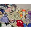 Image 8 : 2 Bags of Barbie doll clothes and accessories