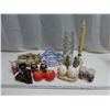 Image 1 : 7 sets salt and pepper shakers & misc.