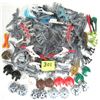 Image 1 : Large Lot of 117 Asst. Bionicle Lego Weapons & Accessories