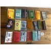 Image 4 : 17 Pack vintage cigarette papers and cigarette roller
