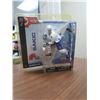 Image 2 : joe sakic action figure