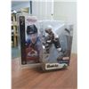 Image 2 : joe sakic action figure