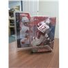 Image 2 : brett hull action figure