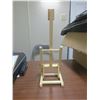 Image 4 : mini wooden table easel