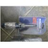 Image 3 : ratcheting screw driver and accesory set