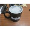 Image 4 : batman ceramic heat reveal mug