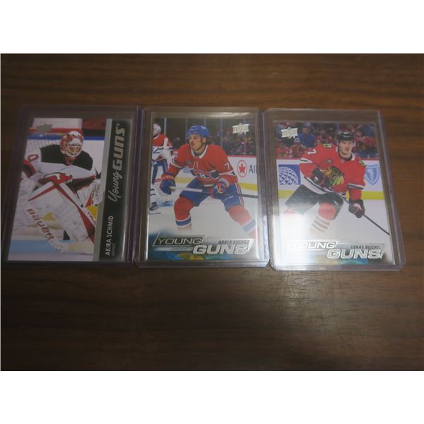 3 hockey cards