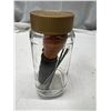 Image 1 : Vintage Sewing with Thread .