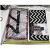 Image 1 : 2 Collapsible Utility Tote.