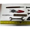 Image 2 : Lot of tools.