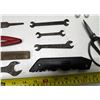 Image 3 : Lot of tools.