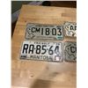 Image 2 : 4 Manitoba license plates - 3 x 1971 & 1976