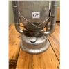 Image 3 : Barn Lantern & globe - Beacon