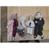 Image 1 : 5 glass mime dolls