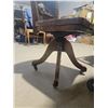 Image 4 : wooden office chair