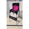 Image 1 : Black Graco dolls high chair