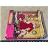 Image 2 : Barbie Holiday sister's 3 doll set - 1999