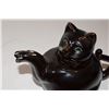 Image 3 : Cat teapot - no chips or cracks