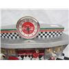 Image 3 : Vintage Coca Cola Clock Shaped Like a Diner